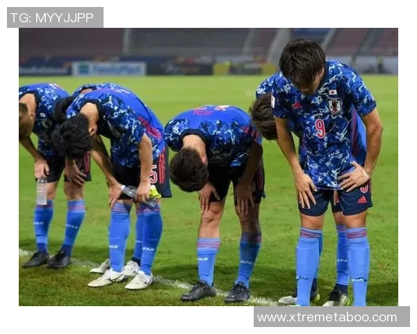 上海足球队在城市联赛中以80分稳居积分榜首位展现强劲实力